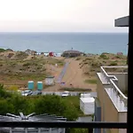Victoria *