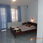 Aparthotel Victoria *