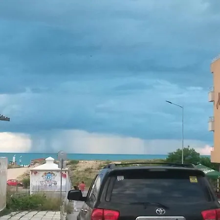 Vila Victoria Primorsko Апарт-отель Приморско