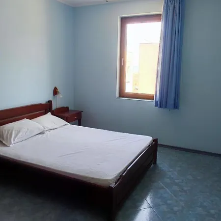 Vila Victoria Primorsko Апарт-отель