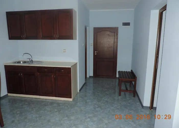 アパートホテル Victoria