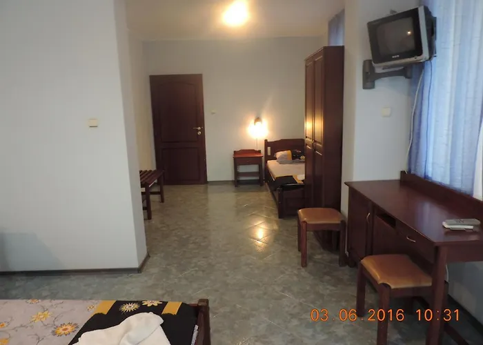 Victoria アパートホテル *