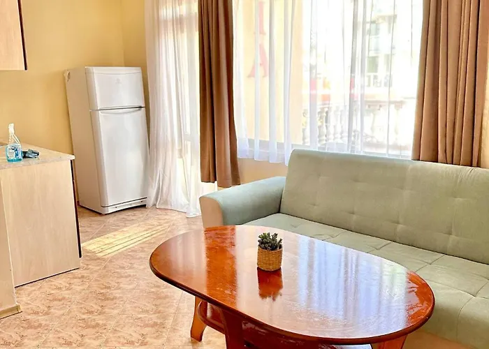 アパートホテル Victoria *